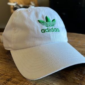 Adidas Stan Smith white hat